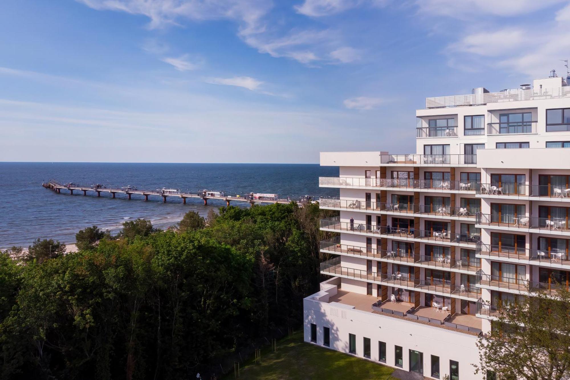 Aquamarina Prima Deluxe Studios With Sea View By Noclegi Renters Misdroy Exterior foto