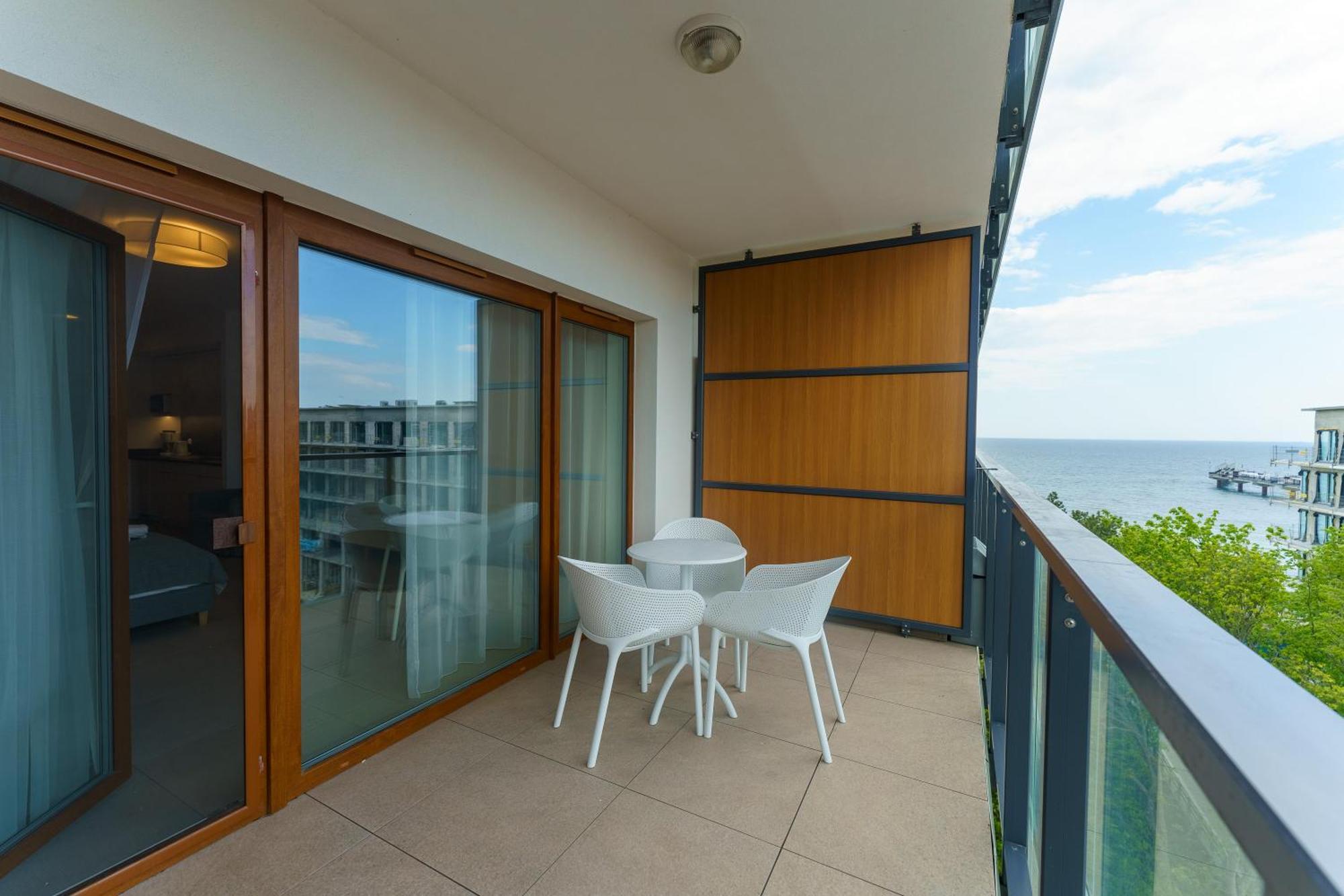 Aquamarina Prima Deluxe Studios With Sea View By Noclegi Renters Misdroy Exterior foto